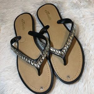 Black Rhinestone Flip Flip size Large